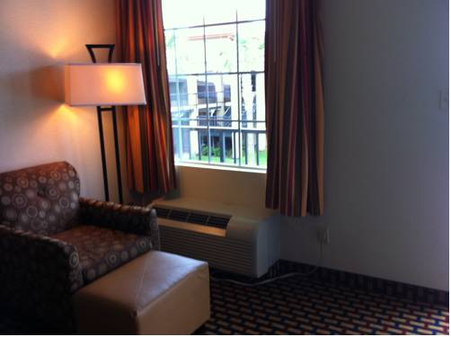 Imagen de la habitación del Hotel Days Inn By Wyndham Leesville. Foto 16