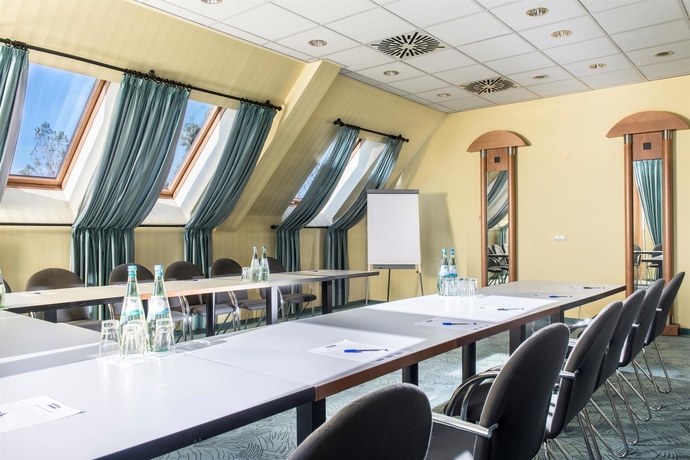 Imagen de los interiores del Hotel Days Inn By Wyndham Leipzig Messe. Foto 14