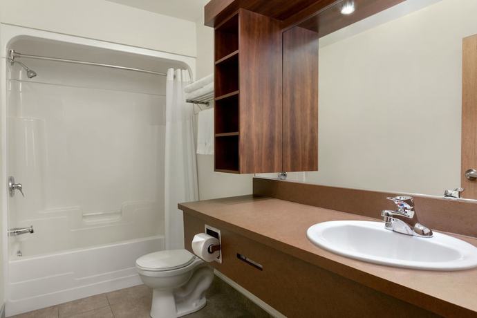 Imagen de la habitación del Hotel Days Inn By Wyndham Levis. Foto 10