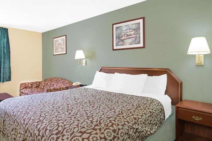 Imagen de la habitación del Hotel Days Inn By Wyndham Lincoln, Lincoln. Foto 5