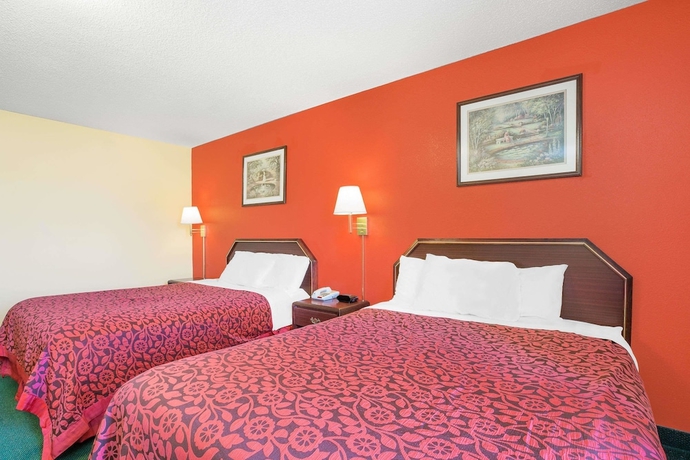 Imagen de la habitación del Hotel Days Inn By Wyndham Lincoln, Lincoln. Foto 7