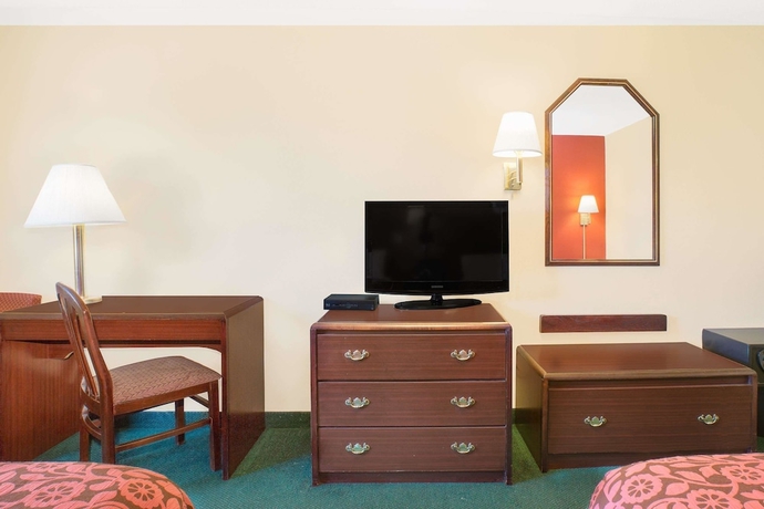 Imagen de la habitación del Hotel Days Inn By Wyndham Lincoln, Lincoln. Foto 14