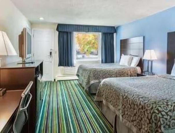 Imagen de la habitación del Hotel Days Inn By Wyndham Lincoln, Lincoln. Foto 1