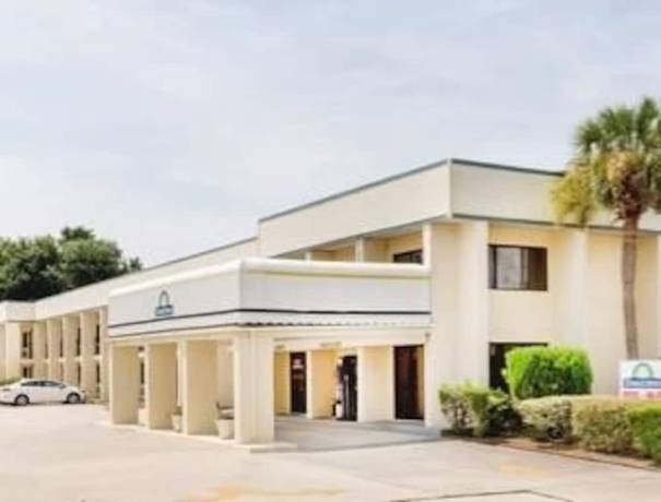 Imagen general del Hotel Days Inn By Wyndham Little River. Foto 2