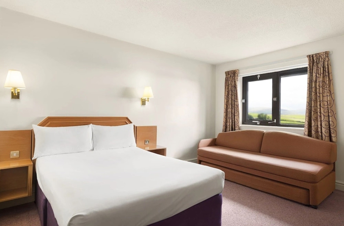 Imagen de la habitación del Hotel Days Inn By Wyndham Lockerbie Annandale Water. Foto 11