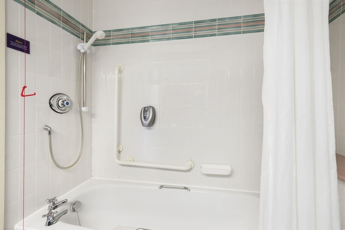 Imagen de la habitación del Hotel Days Inn By Wyndham Lockerbie Annandale Water. Foto 13