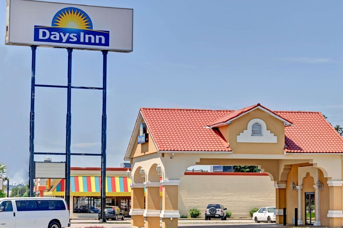 Imagen general del Hotel Days Inn By Wyndham Louisville Airport Fair And Expo Center. Foto 5