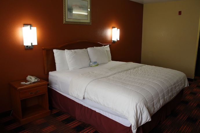 Imagen de la habitación del Hotel Days Inn By Wyndham Lumberton. Foto 7