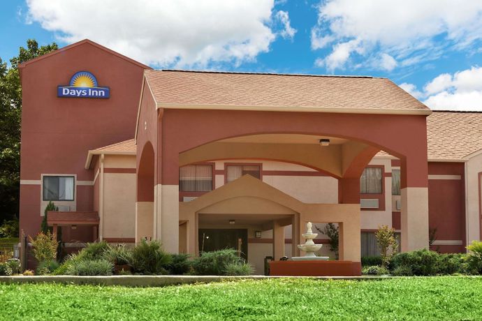 Imagen general del Hotel Days Inn By Wyndham Lumberton. Foto 1