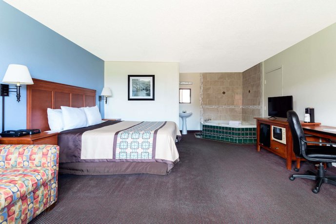 Imagen de la habitación del Hotel Days Inn By Wyndham Luray Shenandoah. Foto 8