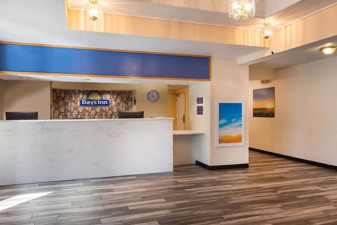 Imagen de los interiores del Hotel Days Inn By Wyndham Macon I-75 North. Foto 17