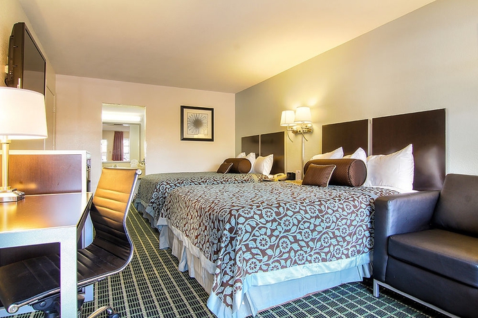 Imagen de la habitación del Hotel Days Inn By Wyndham Market Center Dallas Love Field. Foto 8