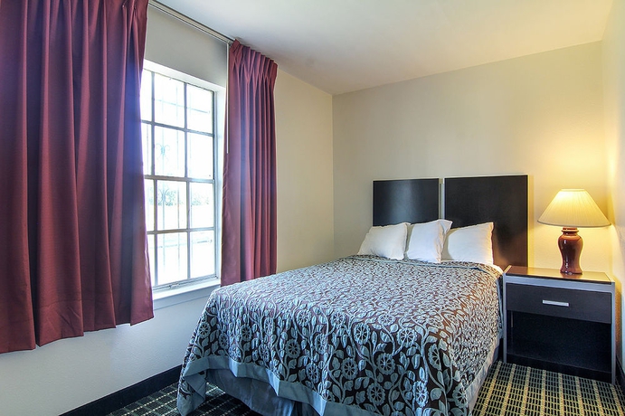Imagen de la habitación del Hotel Days Inn By Wyndham Market Center Dallas Love Field. Foto 10