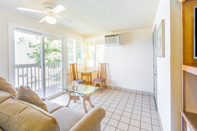 Imagen de la habitación del Hotel Days Inn By Wyndham Maui Oceanfront. Foto 7