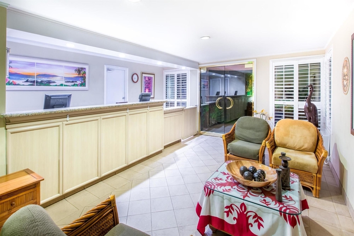Imagen de los interiores del Hotel Days Inn By Wyndham Maui Oceanfront. Foto 12