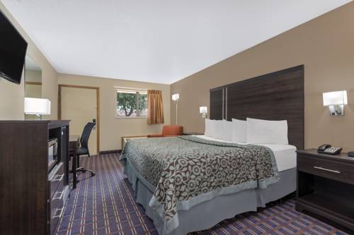 Imagen de la habitación del Hotel Days Inn By Wyndham Maumee/toledo. Foto 5