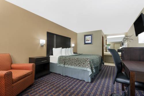 Imagen de la habitación del Hotel Days Inn By Wyndham Maumee/toledo. Foto 7