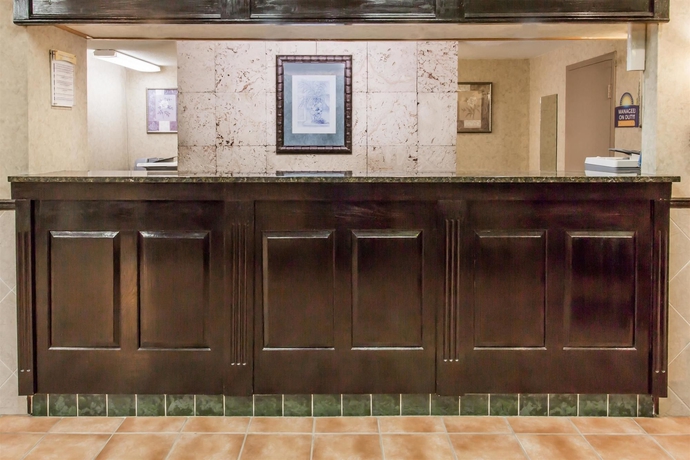 Imagen de los interiores del Hotel Days Inn By Wyndham Melbourne. Foto 7