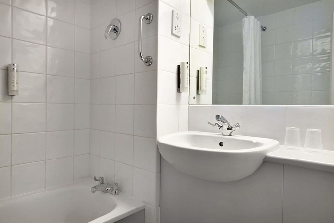 Imagen de la habitación del Hotel Days Inn By Wyndham Membury M4. Foto 15