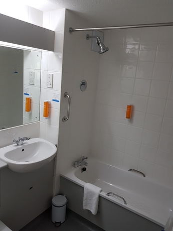 Imagen de la habitación del Hotel Days Inn By Wyndham Membury M4. Foto 17
