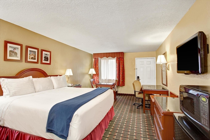 Imagen de la habitación del Hotel Days Inn By Wyndham Memphis At Graceland. Foto 5