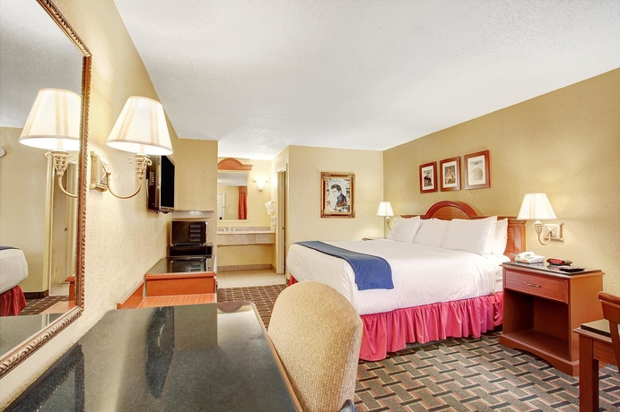 Imagen de la habitación del Hotel Days Inn By Wyndham Memphis At Graceland. Foto 7