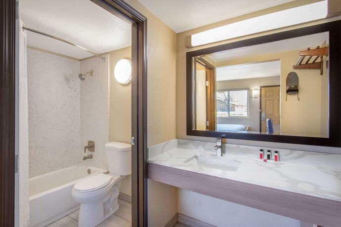 Imagen de la habitación del Hotel Days Inn By Wyndham Merced / Yosemite Area. Foto 6