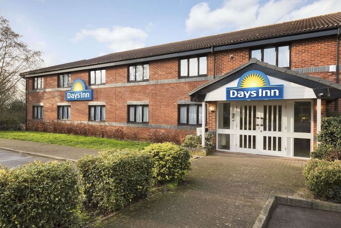 Imagen general del Hotel Days Inn By Wyndham Michaelwood M5. Foto 1