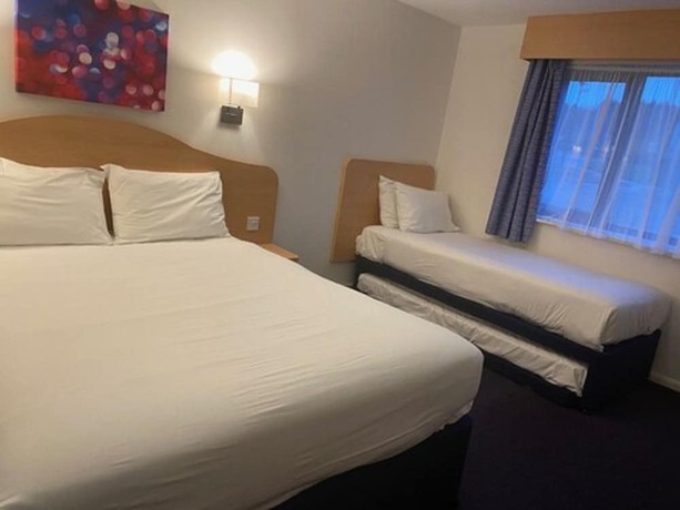 Imagen de la habitación del Hotel Days Inn By Wyndham Michaelwood M5. Foto 7