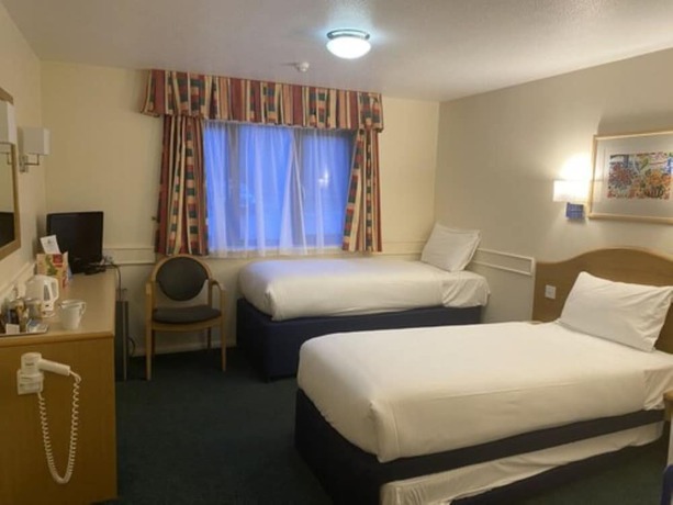 Imagen de la habitación del Hotel Days Inn By Wyndham Michaelwood M5. Foto 14