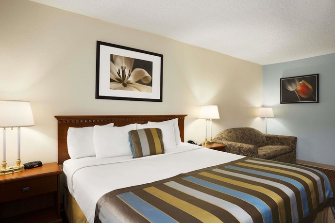 Imagen de la habitación del Hotel Days Inn By Wyndham Middletown, Middletown-OH. Foto 8