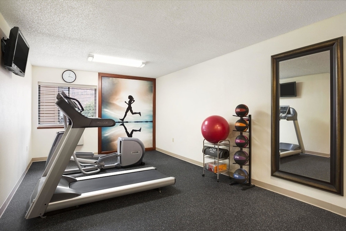 Imagen de los interiores del Hotel Days Inn By Wyndham Middletown, Middletown-OH. Foto 12