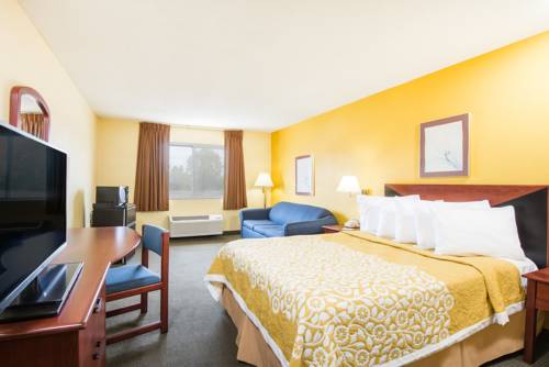 Imagen de la habitación del Hotel Days Inn By Wyndham Milan Sandusky South. Foto 6