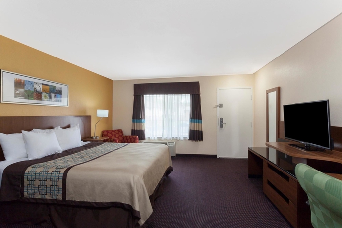 Imagen de la habitación del Hotel Days Inn By Wyndham Mission Valley/sdsu. Foto 8