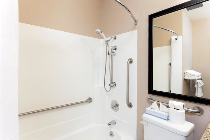 Imagen de la habitación del Hotel Days Inn By Wyndham Mission Valley/sdsu. Foto 9