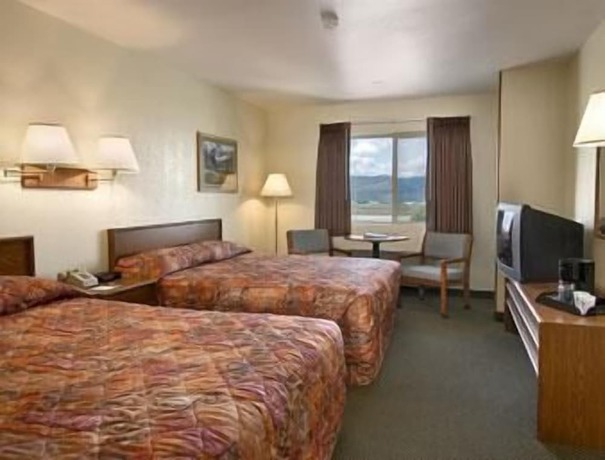 Imagen de la habitación del Hotel Days Inn By Wyndham Missoula Airport. Foto 11