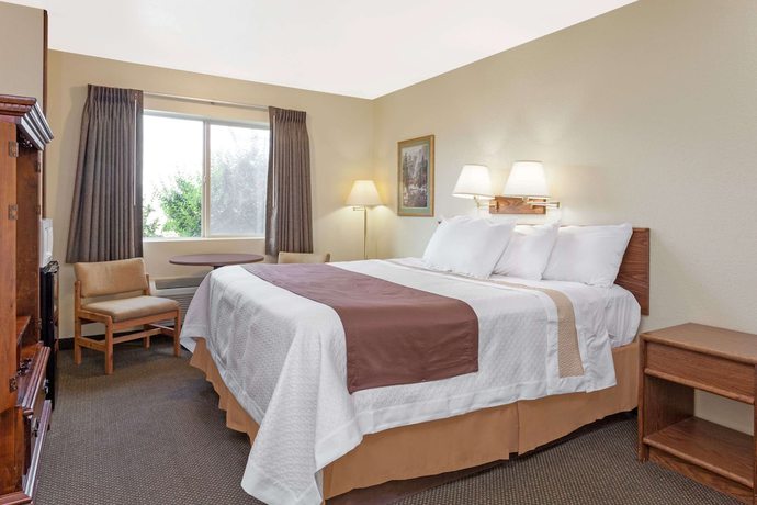 Imagen de la habitación del Hotel Days Inn By Wyndham Missoula Airport. Foto 17