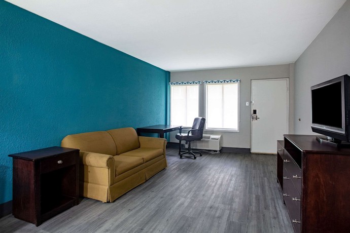 Imagen de la habitación del Hotel Days Inn By Wyndham Mobile I-65. Foto 5