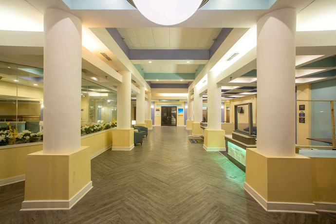 Imagen de los interiores del Hotel Days Inn By Wyndham Mobile I-65. Foto 15