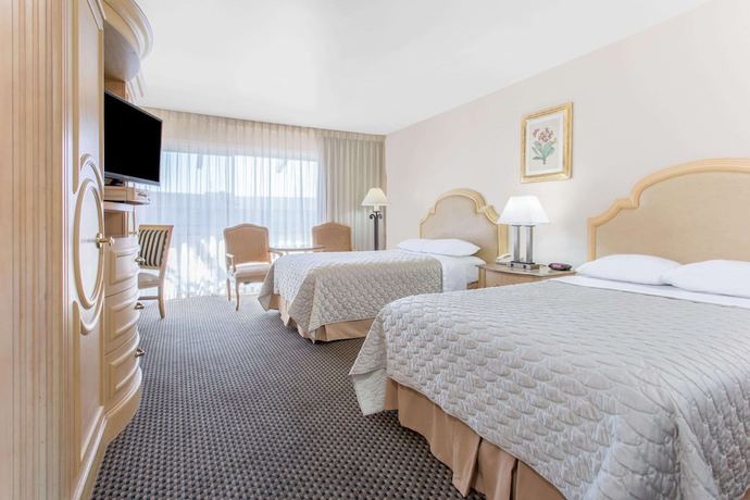 Imagen de la habitación del Hotel Days Inn By Wyndham Modesto. Foto 4