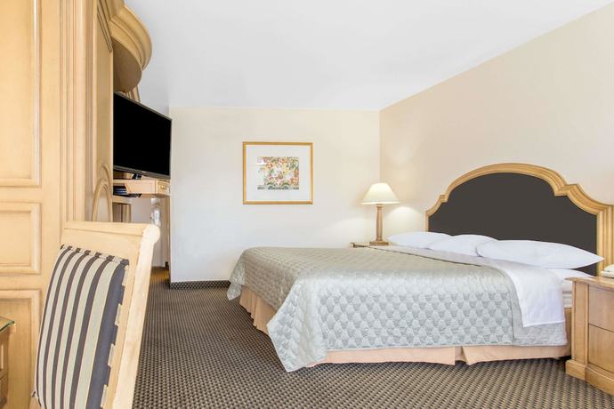 Imagen de la habitación del Hotel Days Inn By Wyndham Modesto. Foto 9