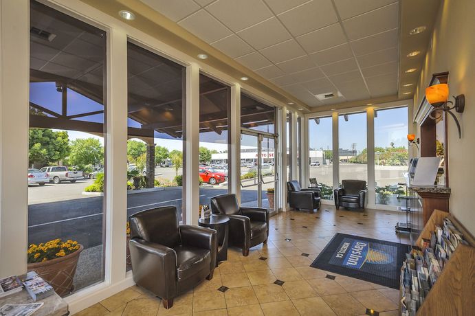 Imagen de los interiores del Hotel Days Inn By Wyndham Modesto. Foto 15