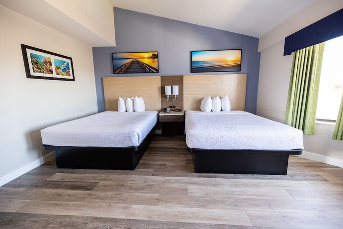 Imagen de la habitación del Hotel Days Inn By Wyndham Monterey Downtown. Foto 8