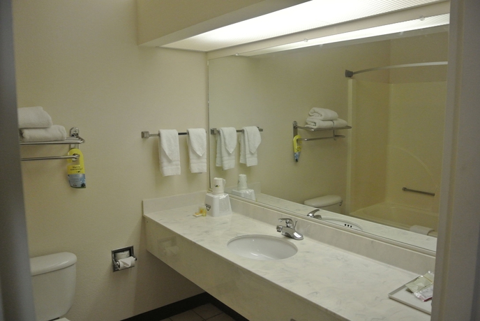 Imagen de la habitación del Hotel Days Inn By Wyndham Montgomery. Foto 10