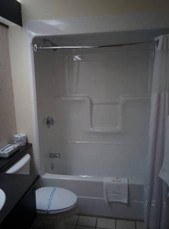 Imagen de la habitación del Hotel Days Inn By Wyndham Montmagny. Foto 8
