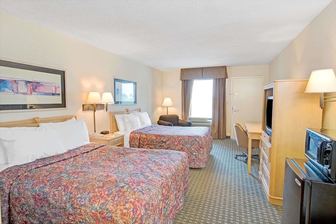 Imagen de la habitación del Hotel Days Inn By Wyndham Mooresville Lake Norman. Foto 7