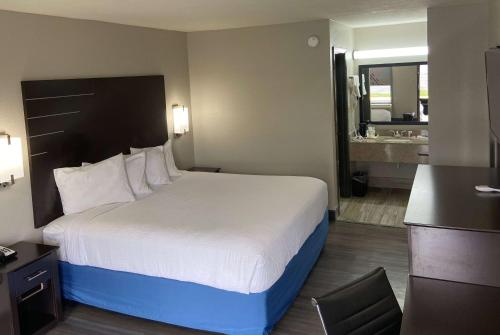 Imagen de la habitación del Hotel Days Inn By Wyndham Moss Point Pascagoula. Foto 5