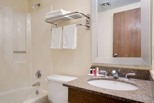 Imagen de la habitación del Hotel Days Inn By Wyndham Mounds View Twin Cities North. Foto 3