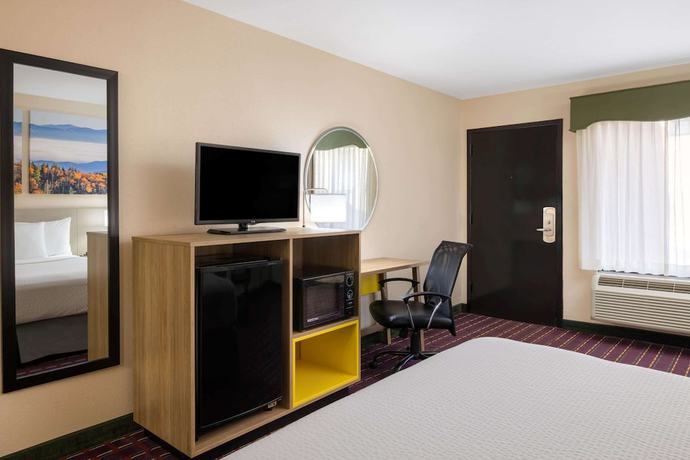 Imagen de la habitación del Hotel Days Inn By Wyndham Murphy. Foto 7