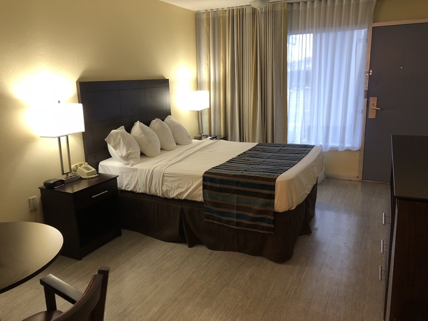Imagen de la habitación del Hotel Days Inn By Wyndham Natchez. Foto 2